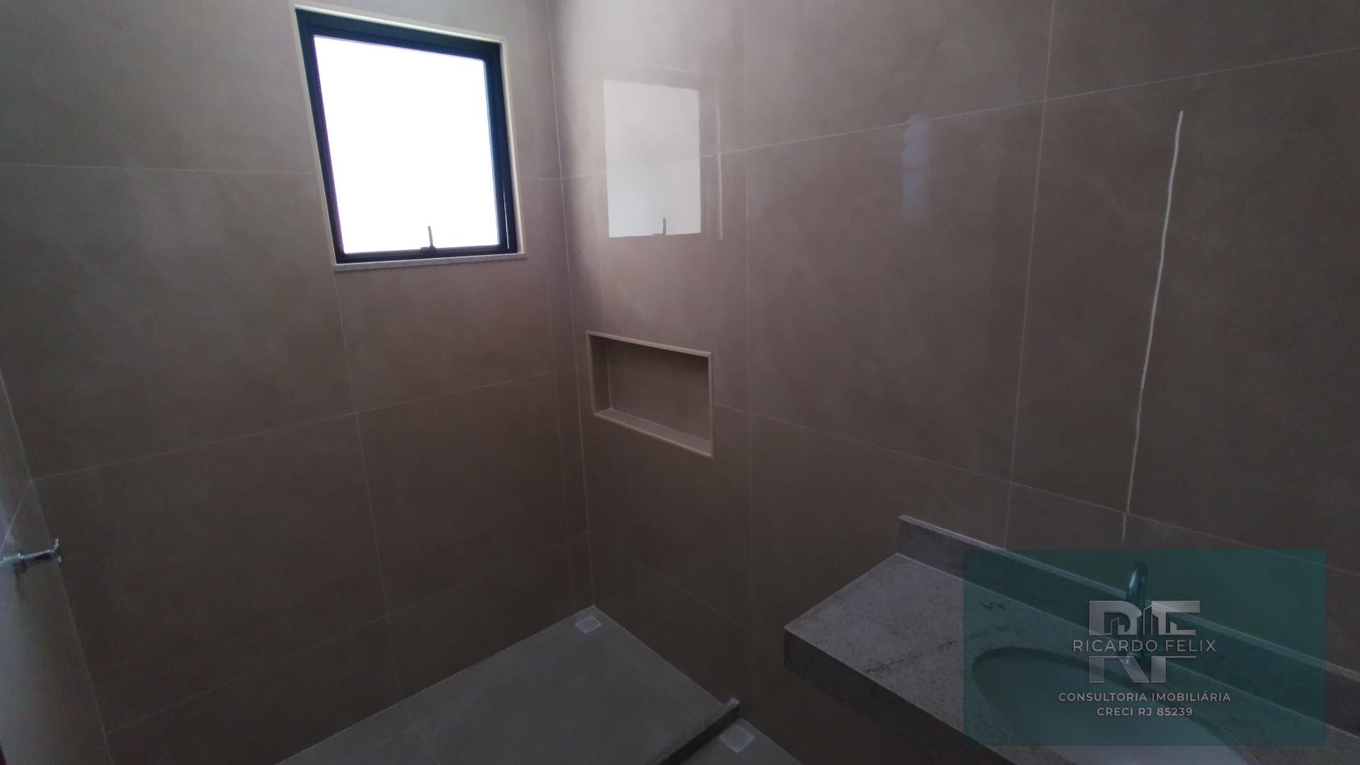Casa à venda com 3 quartos, 3 suítes, 2 vagas e 180m² no Recreio, Rio das Ostras (RJ) — foto 14 de 25