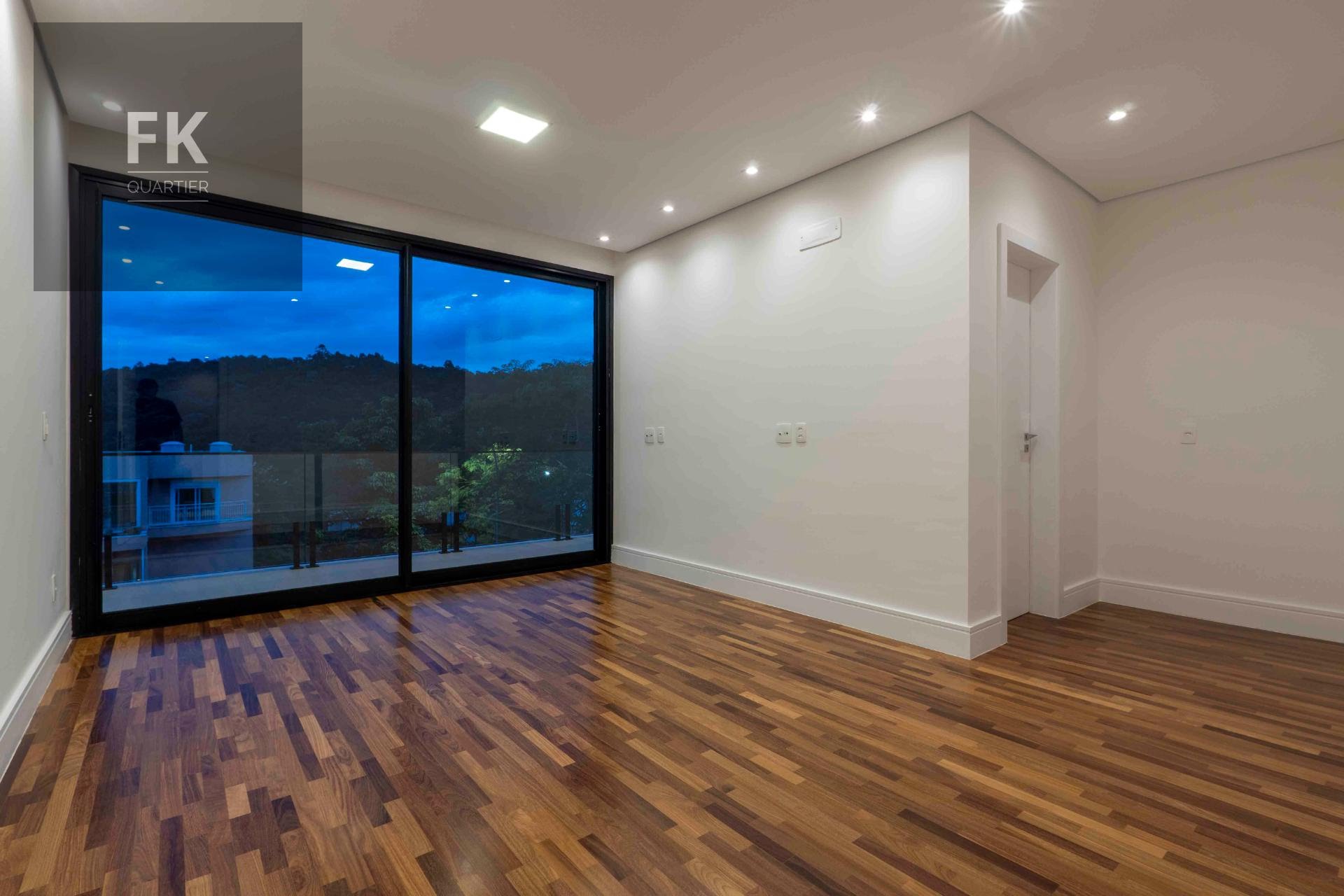Casa à venda com 5 quartos, 5 suítes, 6 vagas e 620m² no Alphaville, Santana de Parnaíba (SP) — foto 29 de 30