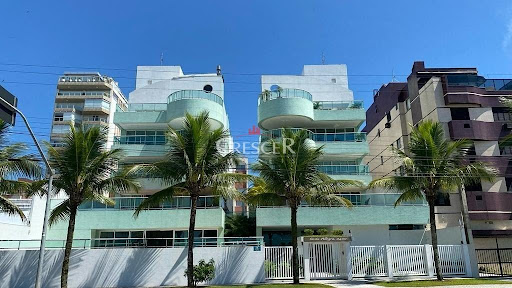 Cobertura Triplex beira mar para venda