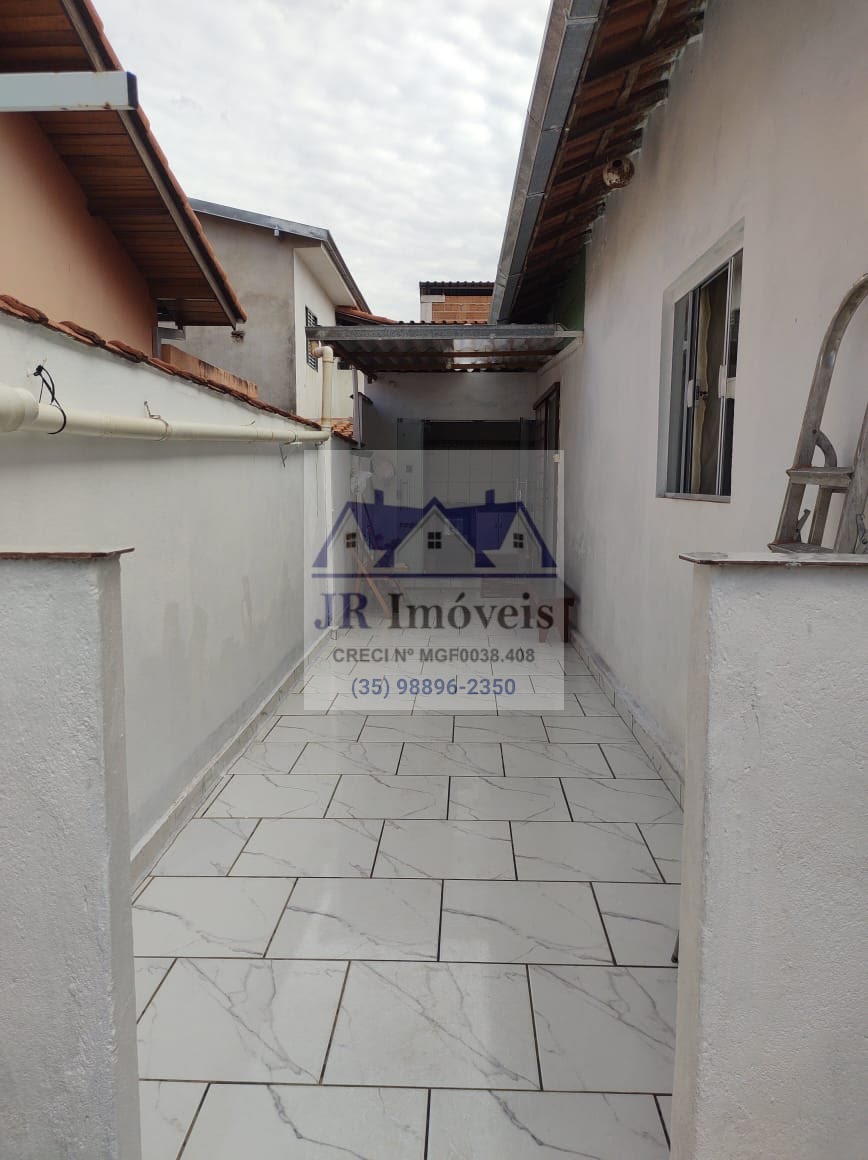 Casa à venda com 2 quartos, 1 banheiro, 2 vagas e 200m² no Vila Rubens, Itajubá (MG) — foto 17 de 30