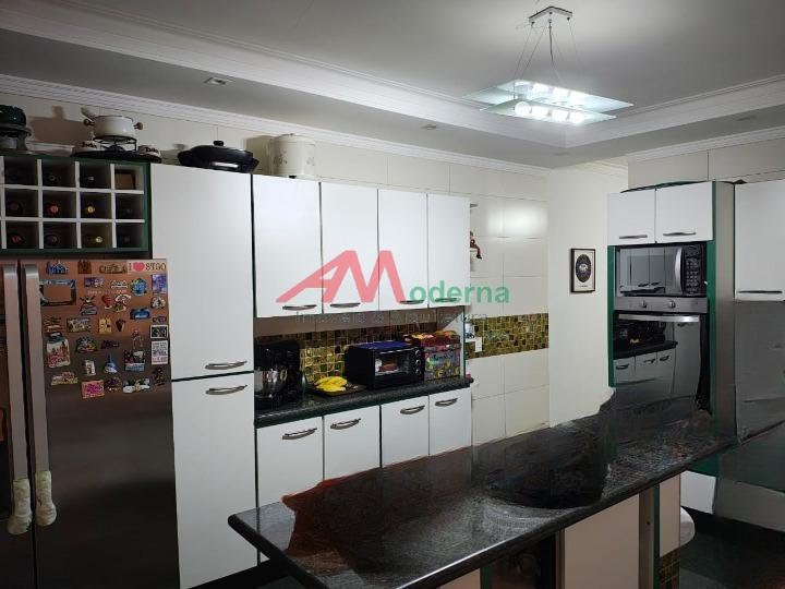 Casa à venda com 3 quartos, 1 suíte, 2 vagas e 225m² no Paulicéia, São Bernardo do Campo (SP) — foto 9 de 30