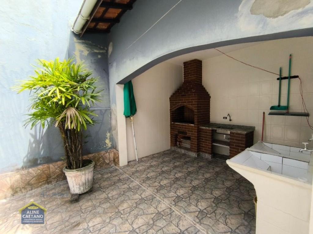 Casa à venda com 3 quartos, 1 suíte, 6 vagas e 257m² no Balneario Flórida, Praia Grande (SP) — foto 27 de 30