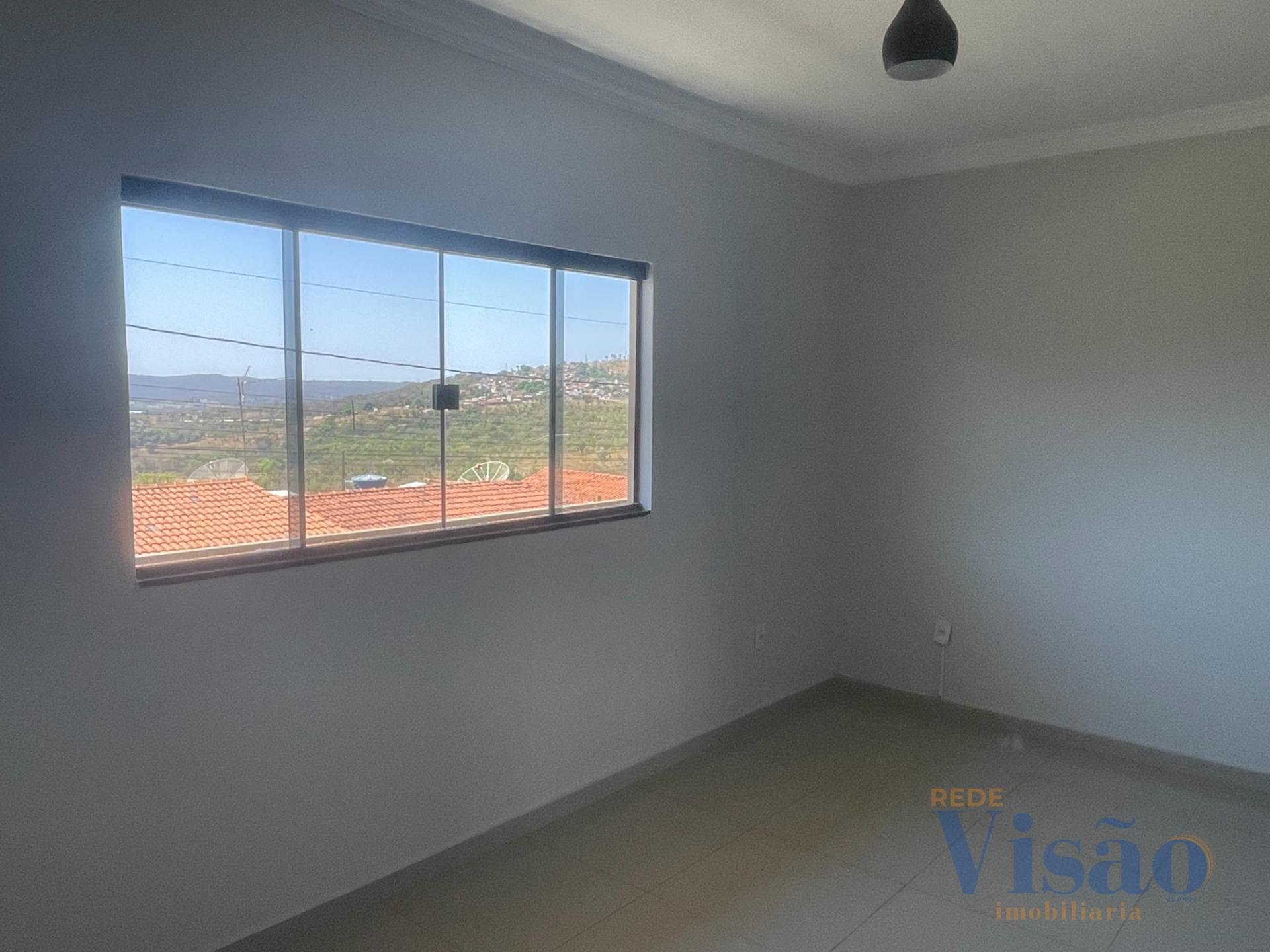 Casa à venda com 4 quartos, 2 banheiros, 2 vagas e 260m² no Nsa Aparecida, Paracatu (MG) — foto 13 de 20