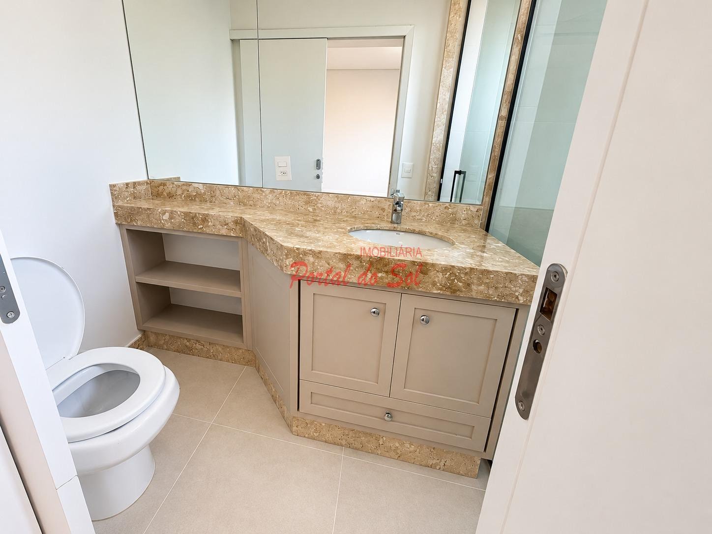 Apartamento à venda com 3 suítes, 3 vagas e 220m² no Jardim São Francisco, Santo Antônio da Platina (PR) — foto 4 de 12