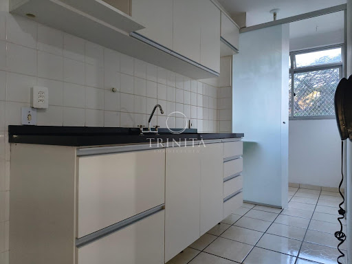 cozinha-trinitaimobiliaria-vivendasretirodosartistas