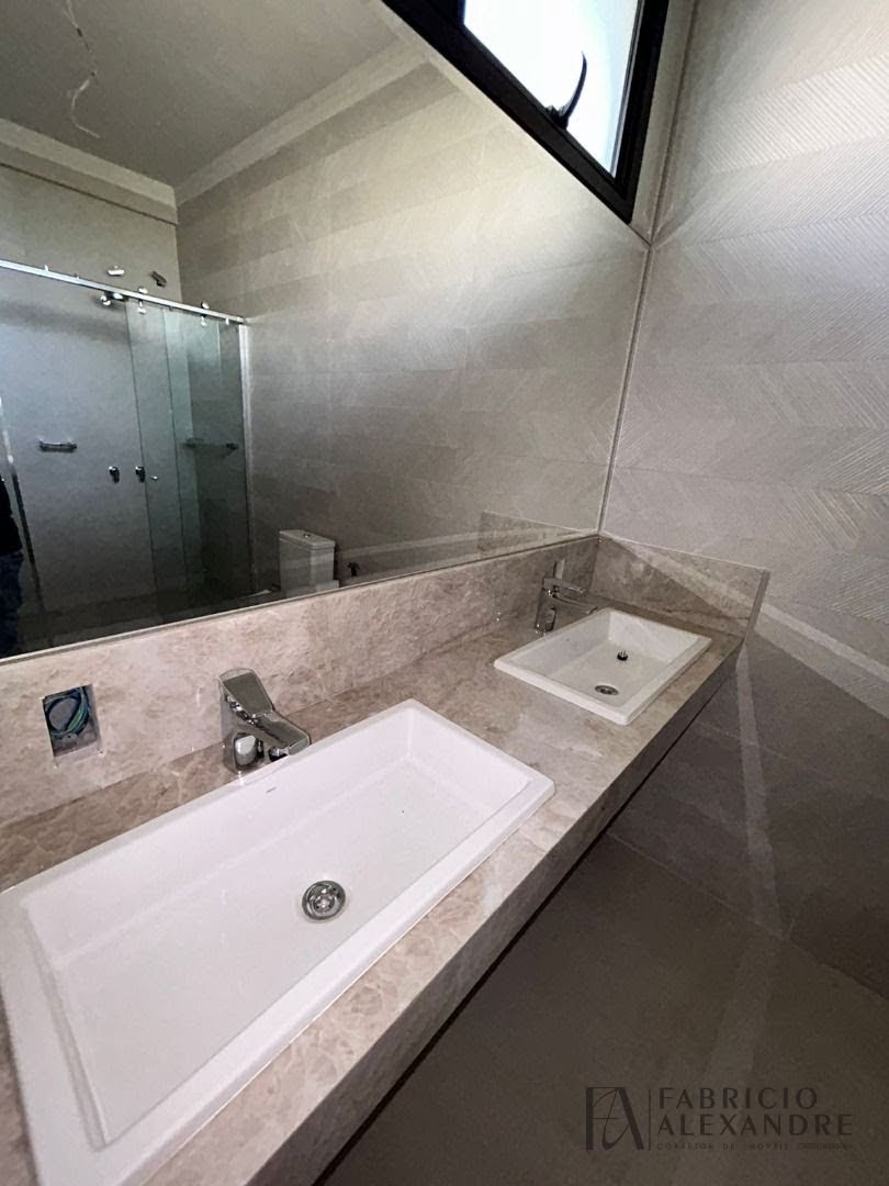 Casa à venda com 3 quartos, 3 suítes, 4 vagas e 240m² no Gaivota I, São José do Rio Preto (SP) — foto 3 de 10