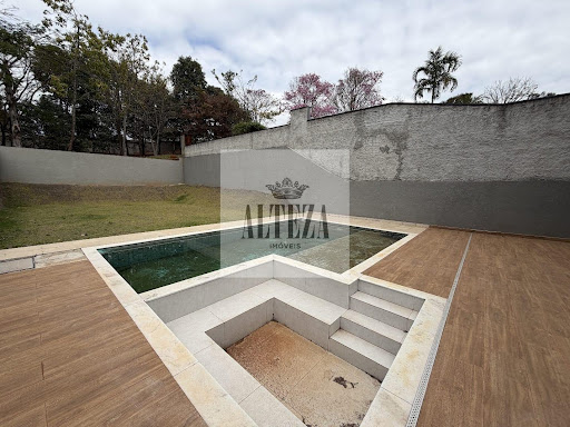 Casa no Condomínio Figueira Garden   -  Atibaia