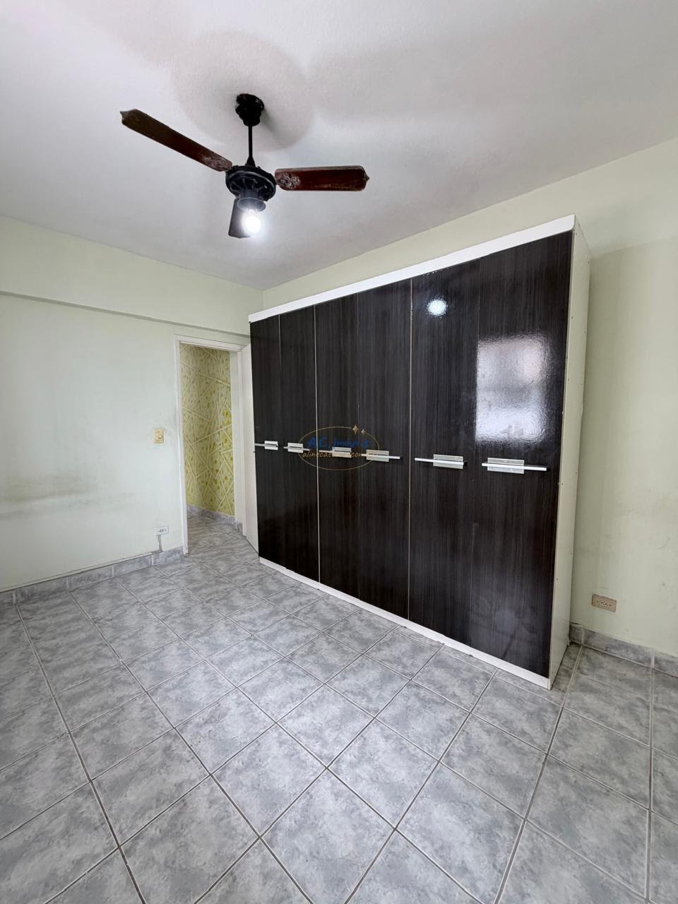 Apartamento à venda com 1 quarto, 1 banheiro, 1 vaga e 39m² no Vila Tupi, Praia Grande (SP) — foto 6 de 14
