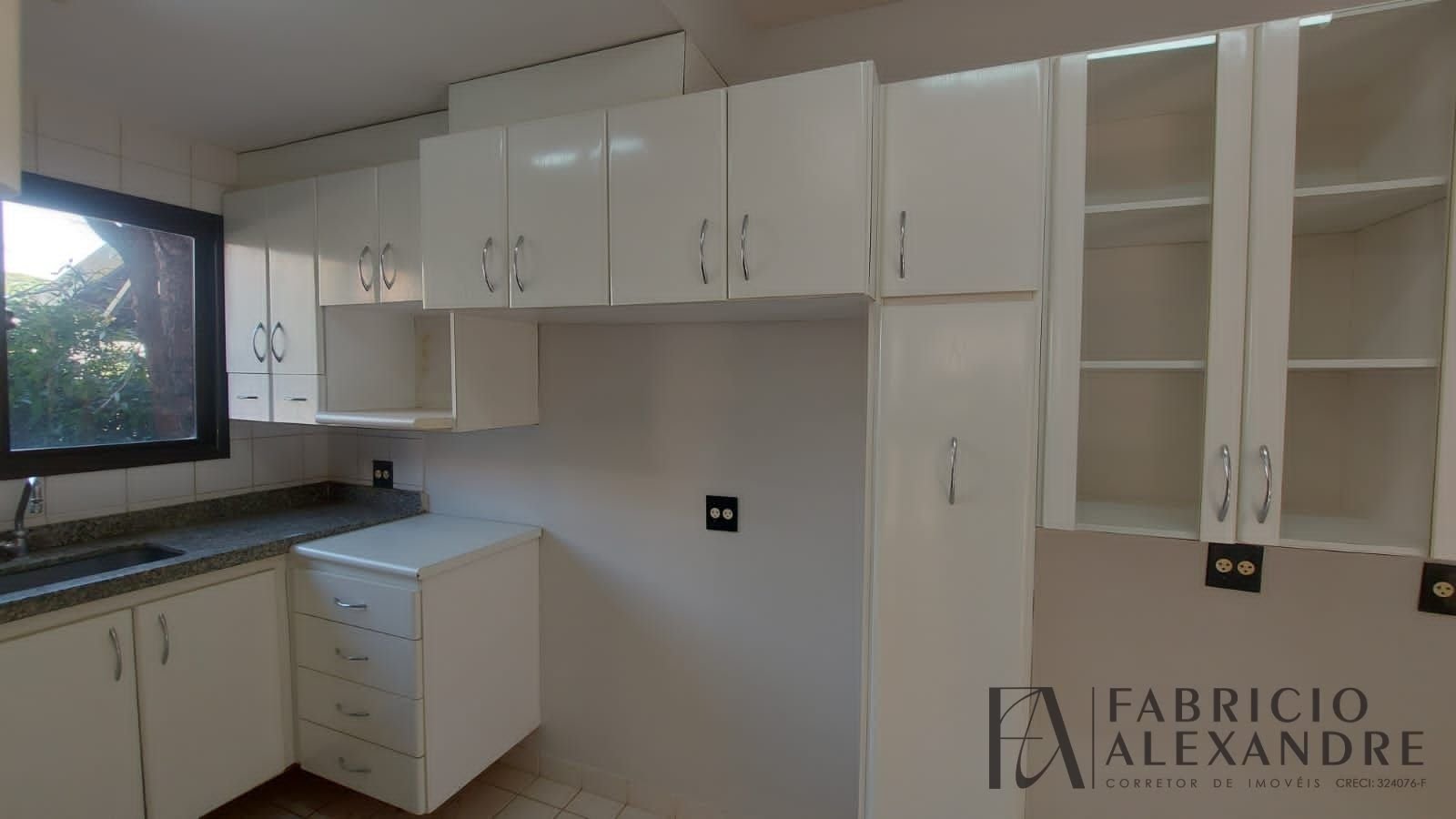 Casa à venda com 4 quartos, 4 suítes, 4 vagas e 190m² no Green Village I, São José do Rio Preto (SP) — foto 4 de 8