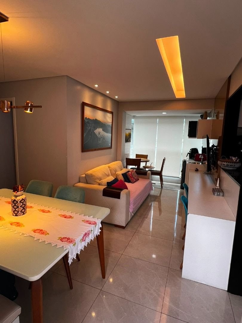 Apartamento à venda com 2 quartos, 1 suíte, 1 vaga e 55m² no Casa Amarela, Recife (PE) — foto 2 de 12