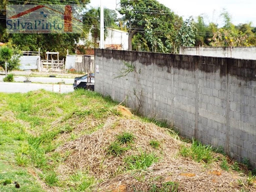 Terreno em ¨ Quintas de Santa Cruz ¨em Taubaté.