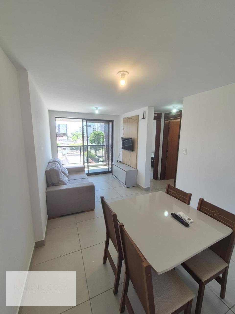 Apartamento para alugar com 2 quartos, 2 banheiros e 1 vaga no Bessa, João Pessoa — foto principal