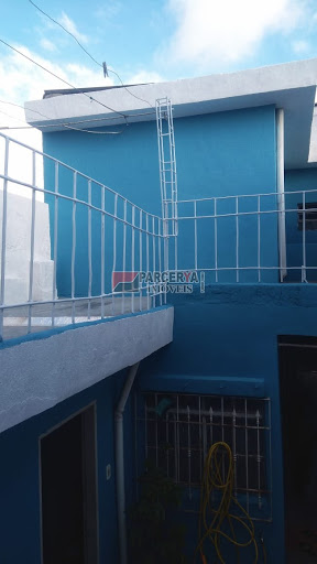 Amplo sobrado 3 dormitórios no Limoeiro
