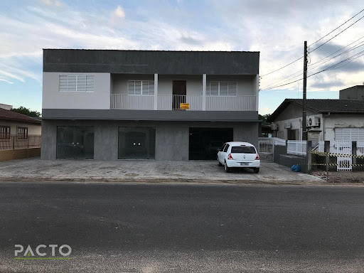 Prédio em Coloninha  -  Araranguá