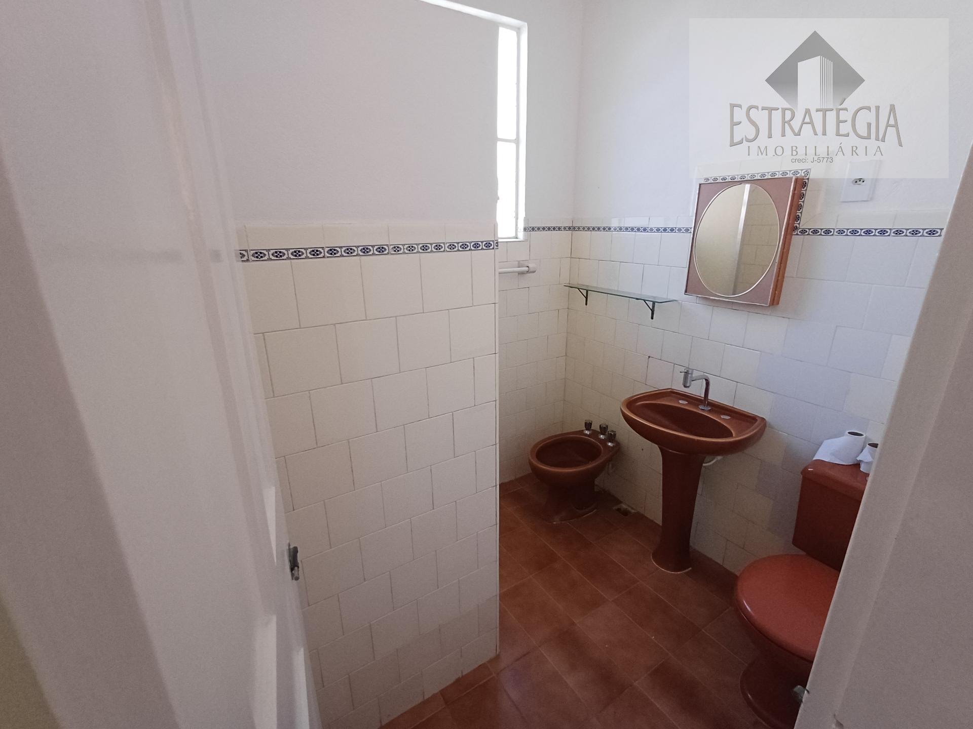 Casa para alugar com 2 quartos, 1 banheiro, 1 vaga e 50m² no Mosela, Petrópolis (RJ) — foto 7 de 9