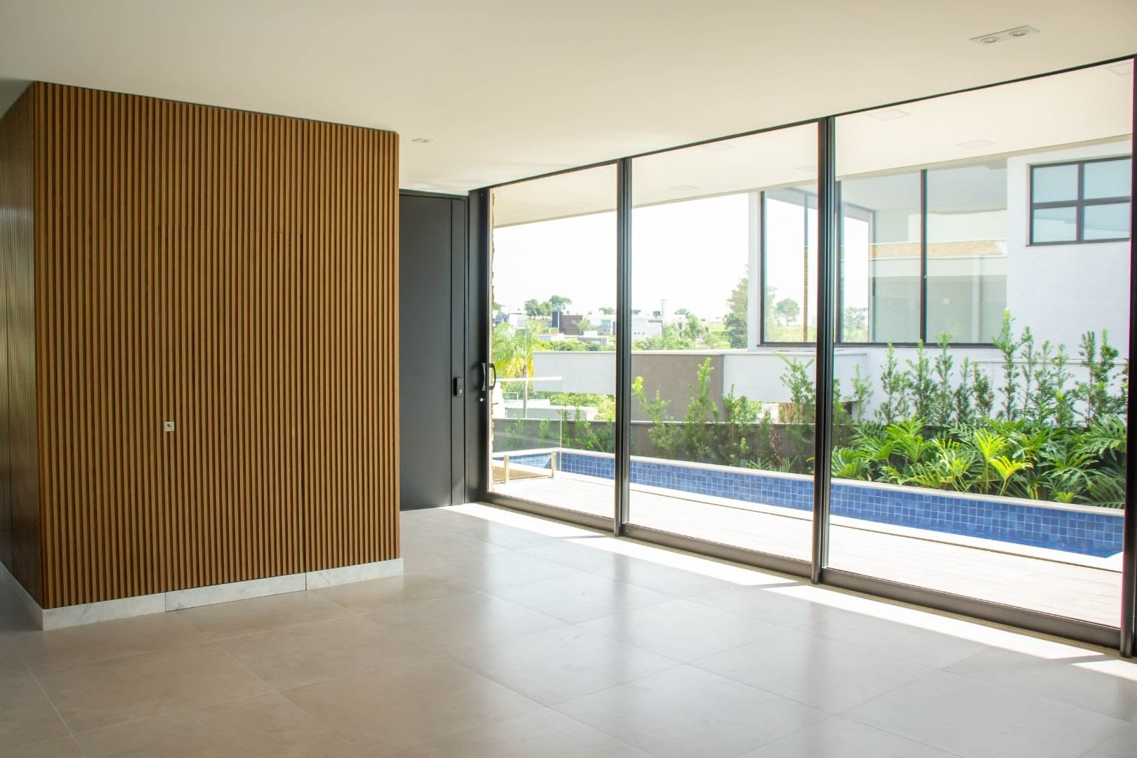 Casa à venda com 3 quartos, 3 suítes, 6 vagas e 264m² no Alphaville 3, Votorantim (SP) — foto 4 de 30
