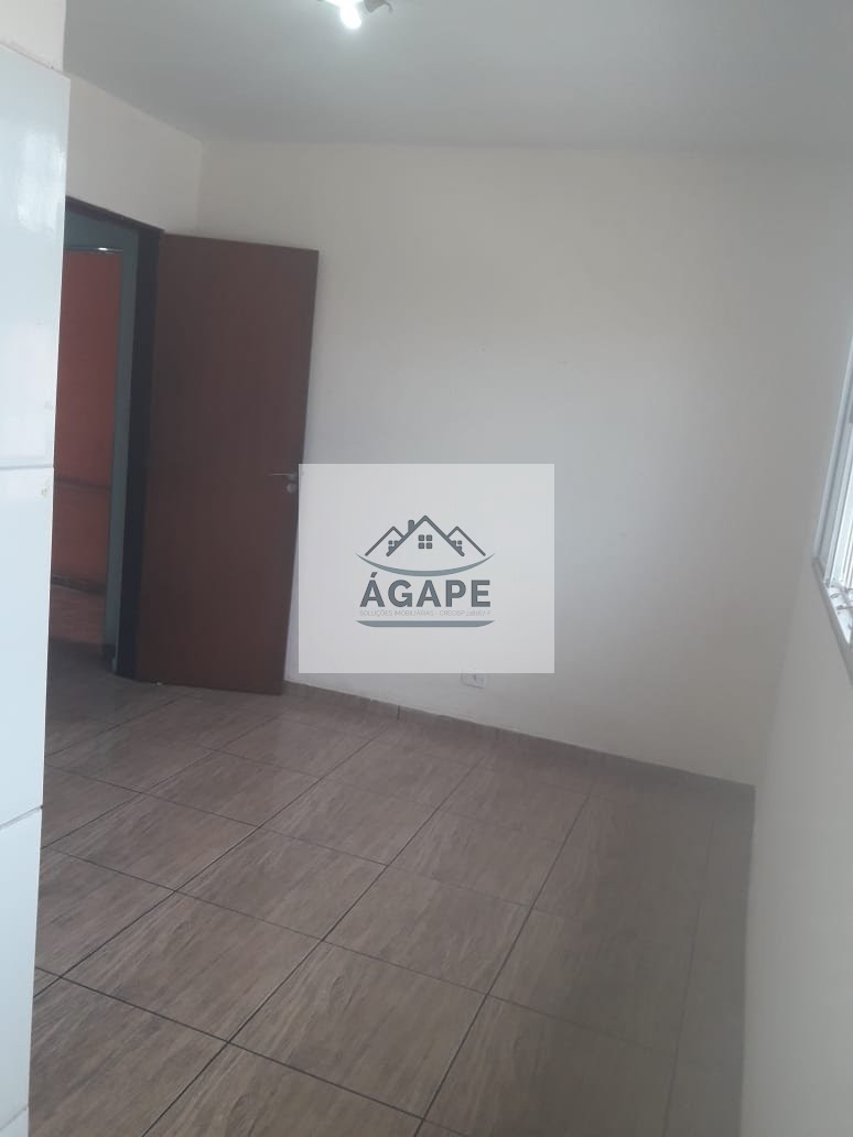Casa à venda com 6 quartos, 4 banheiros, 2 vagas e 200m² no Conjunto Habitacional Instituto Adventista, São Paulo (SP) — foto 8 de 15