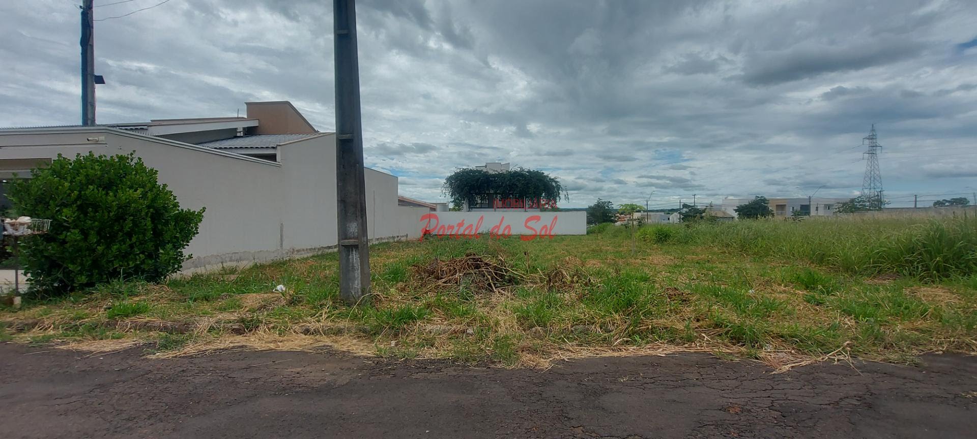 Terreno à venda com 450m² de terreno no Renno Park, Santo Antônio da Platina — foto principal