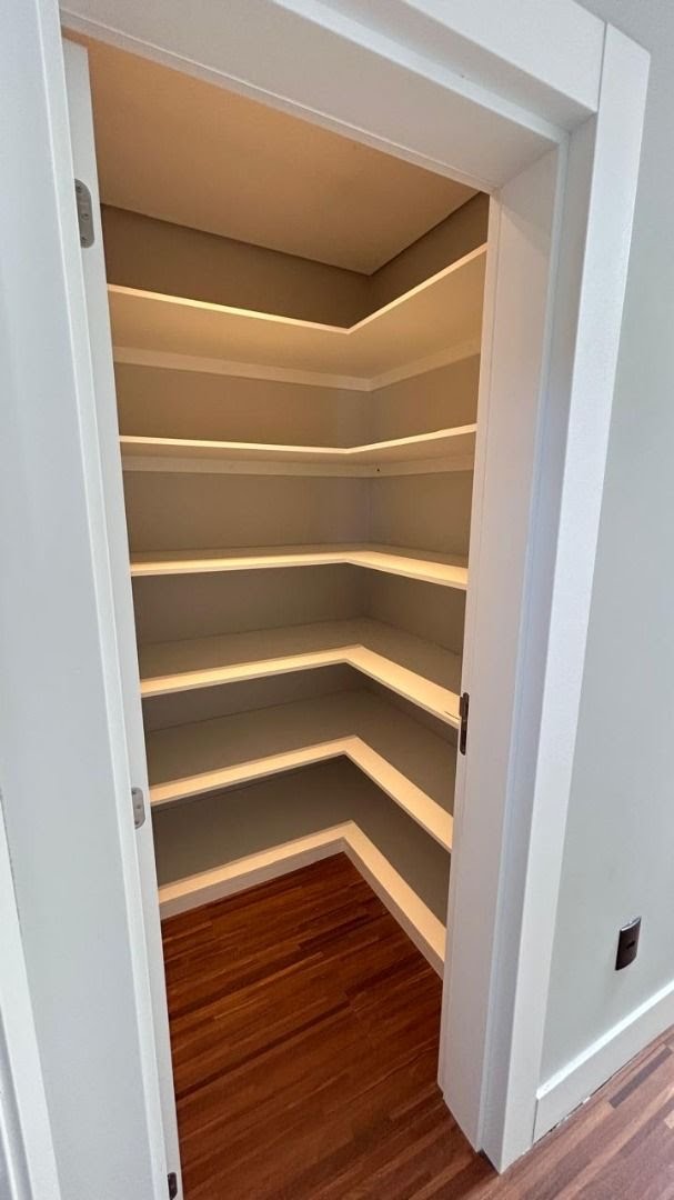 Casa à venda com 3 quartos, 3 suítes, 4 vagas e 285m² no Alphaville Nova Esplanada 3, Votorantim (SP) — foto 6 de 30