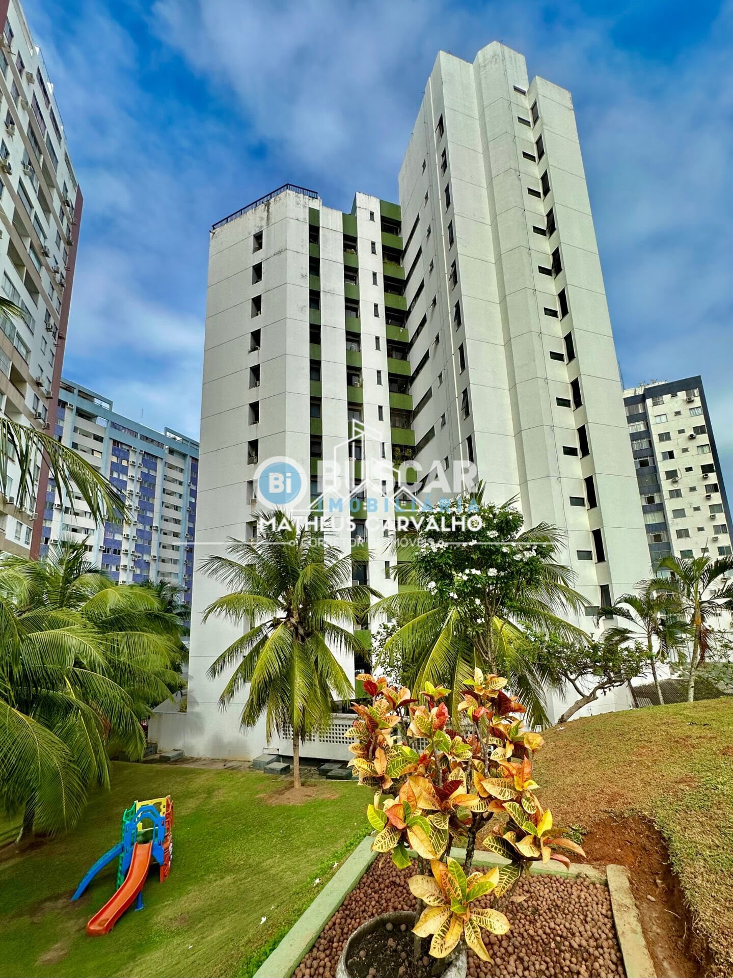 Apartamento à venda com 4 quartos, 2 suítes, 3 vagas e 240m² no Pituba, Salvador (BA) — foto 7 de 30