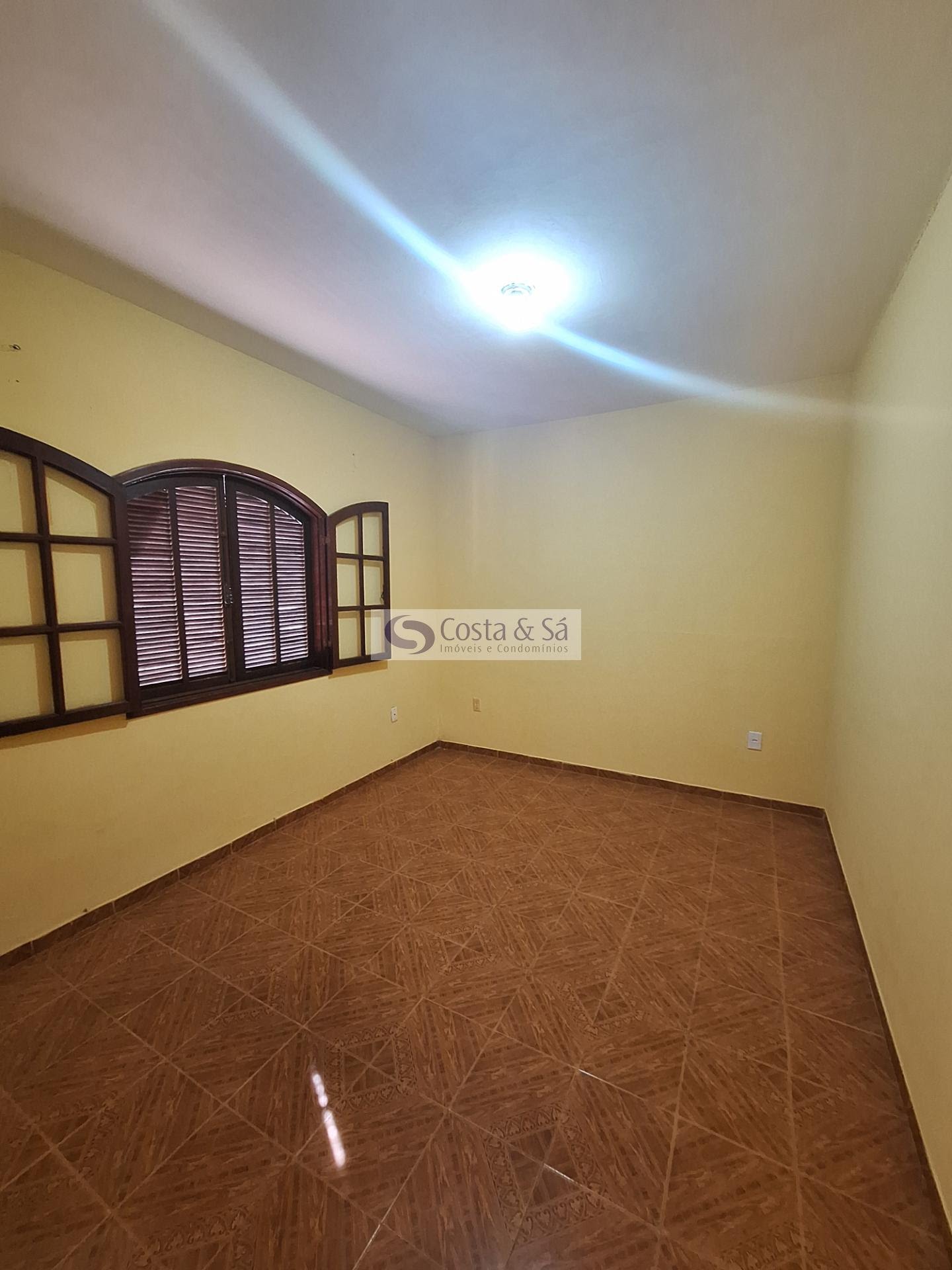 Casa à venda com 2 quartos, 1 banheiro e 90m² no Centro, São Pedro da Aldeia (RJ) — foto 8 de 12