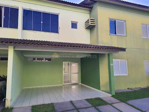 Casa de Condomínio em Araes  -  Cuiabá