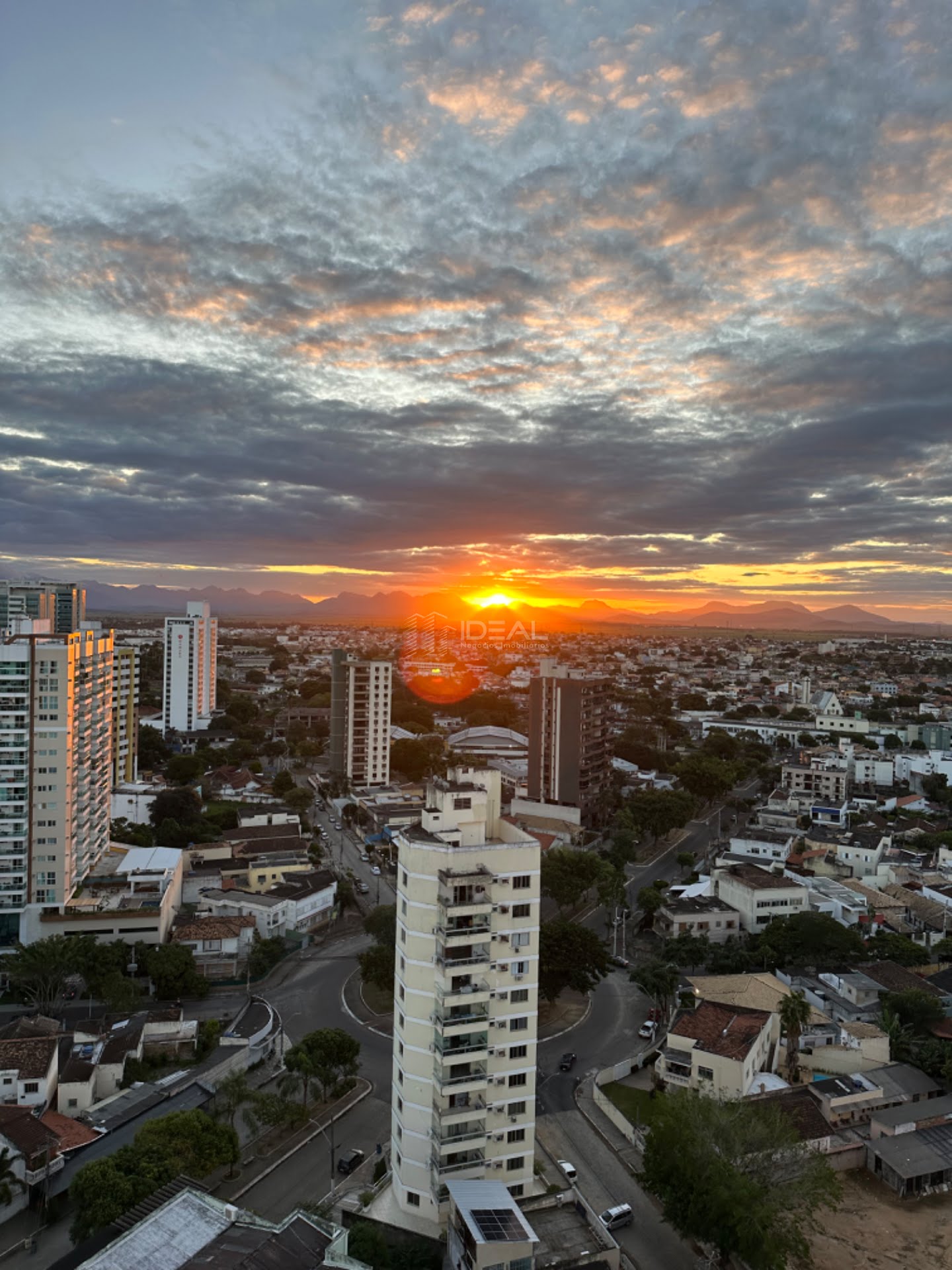 Apartamento à venda com 4 quartos, 3 suítes, 3 vagas e 160m² no Jardim Maria de Queiroz, Campos dos Goytacazes (RJ) — foto 25 de 30