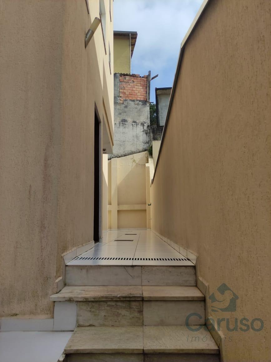 Casa à venda com 3 quartos, 3 suítes, 3 vagas e 140m² no Nossa Senhora do Carmo, Arujá (SP) — foto 5 de 23