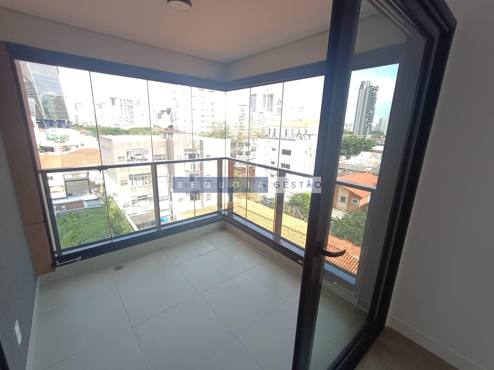 Apartamento para alugar com 2 quartos, 1 suíte, 1 vaga e 65m² no Pinheiros, São Paulo (SP) — foto 10 de 18