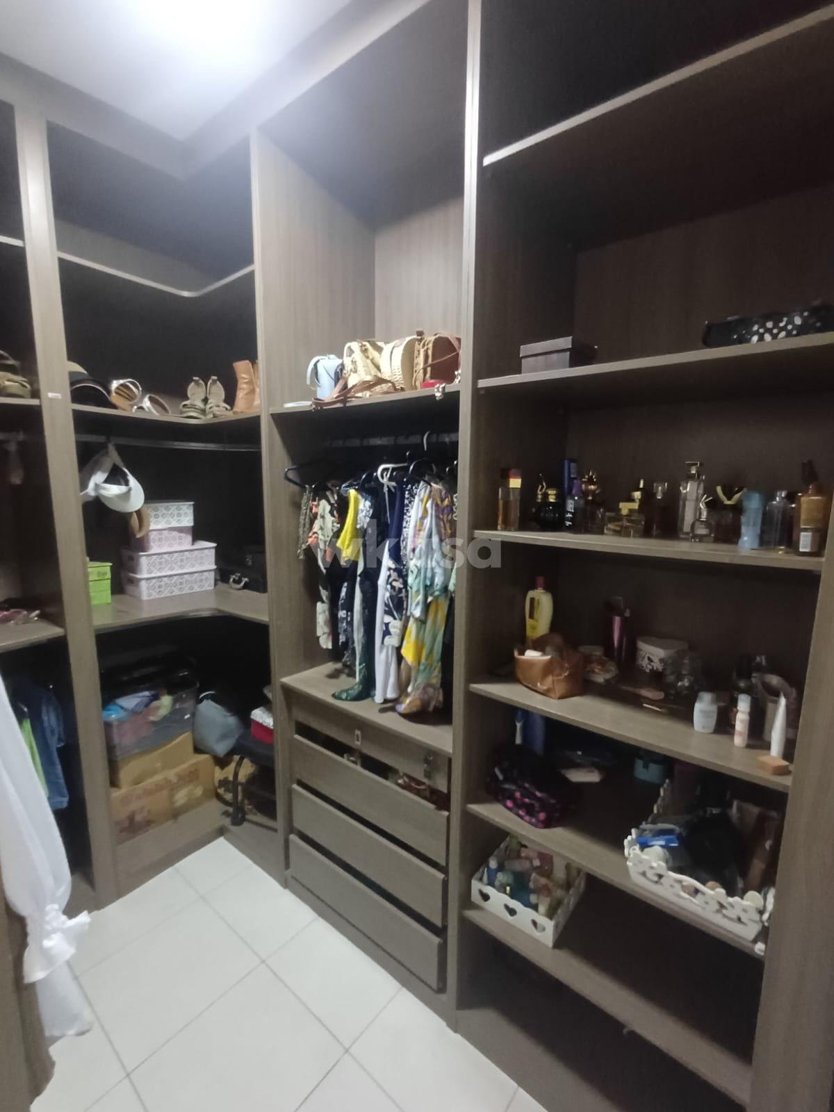 Casa à venda com 4 quartos, 2 suítes, 3 vagas e 250m² no Morada de Laranjeiras, Serra (ES) — foto 17 de 30