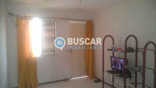 Casa à venda com 2 quartos, 1 banheiro, 1 vaga e 118m² no Conceição, Feira de Santana (BA) — foto 3 de 11