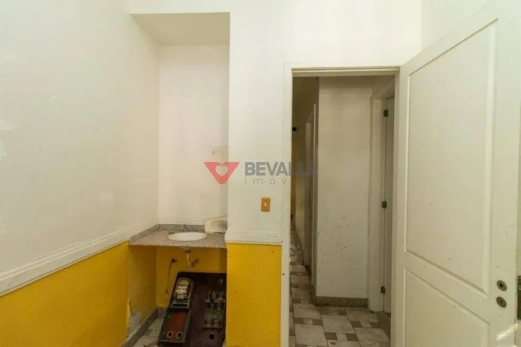 Casa à venda com 7 quartos, 3 banheiros, 1 vaga e 188m² no Botafogo, Rio de Janeiro (RJ) — foto 11 de 20