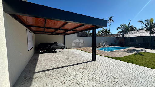 Casa em Centro - Guaratuba, PR
