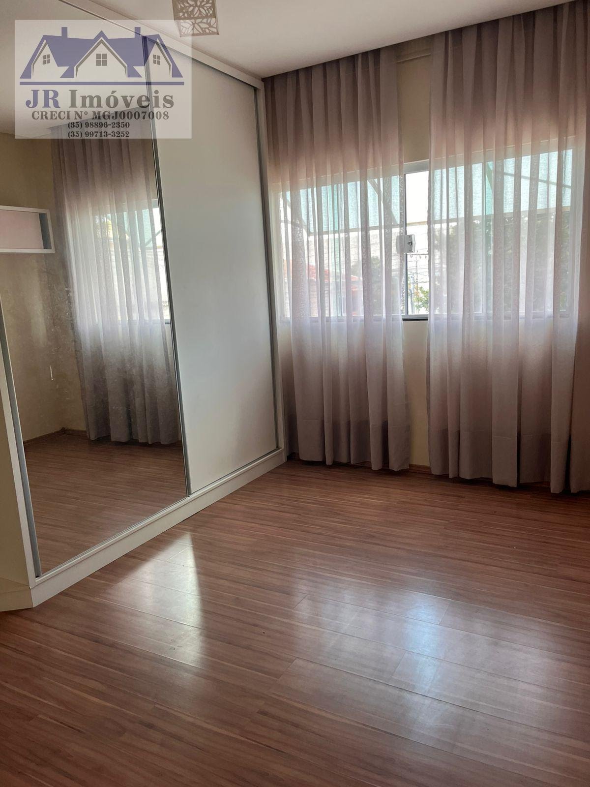 Casa à venda com 2 quartos, 1 suíte e 1 vaga no Centro, Piranguinho (MG) — foto 9 de 22