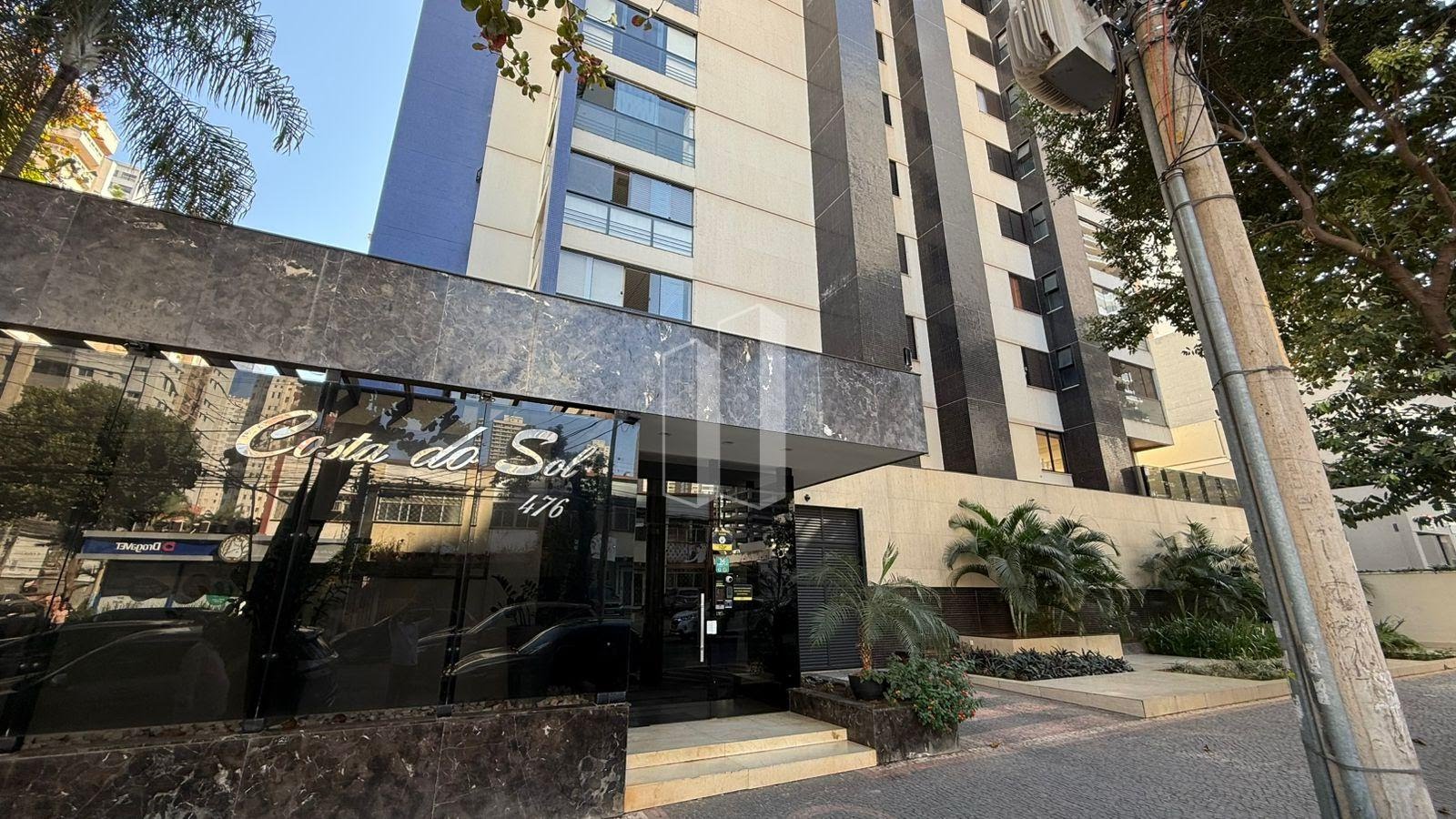 Apartamento à venda com 4 quartos, 6 banheiros, 3 vagas e 220m² no Setor Oeste, Goiânia — foto principal