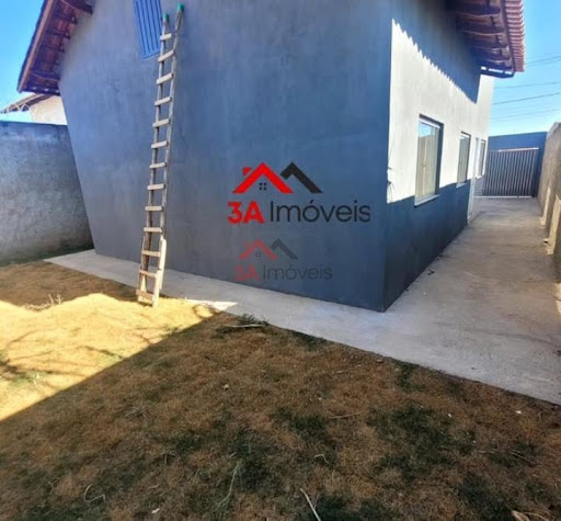 Casa no Água Branca  -  Unaí