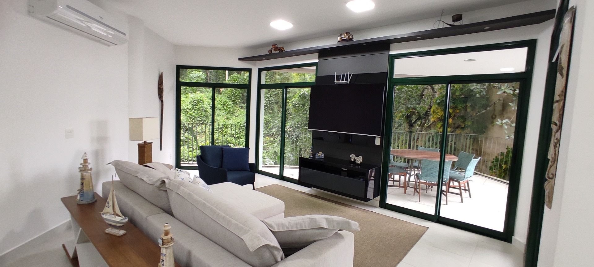 Apartamento para alugar com 3 quartos, 3 banheiros, 2 vagas e 163m² no Praia Grande, Ubatuba (SP) — foto 2 de 13