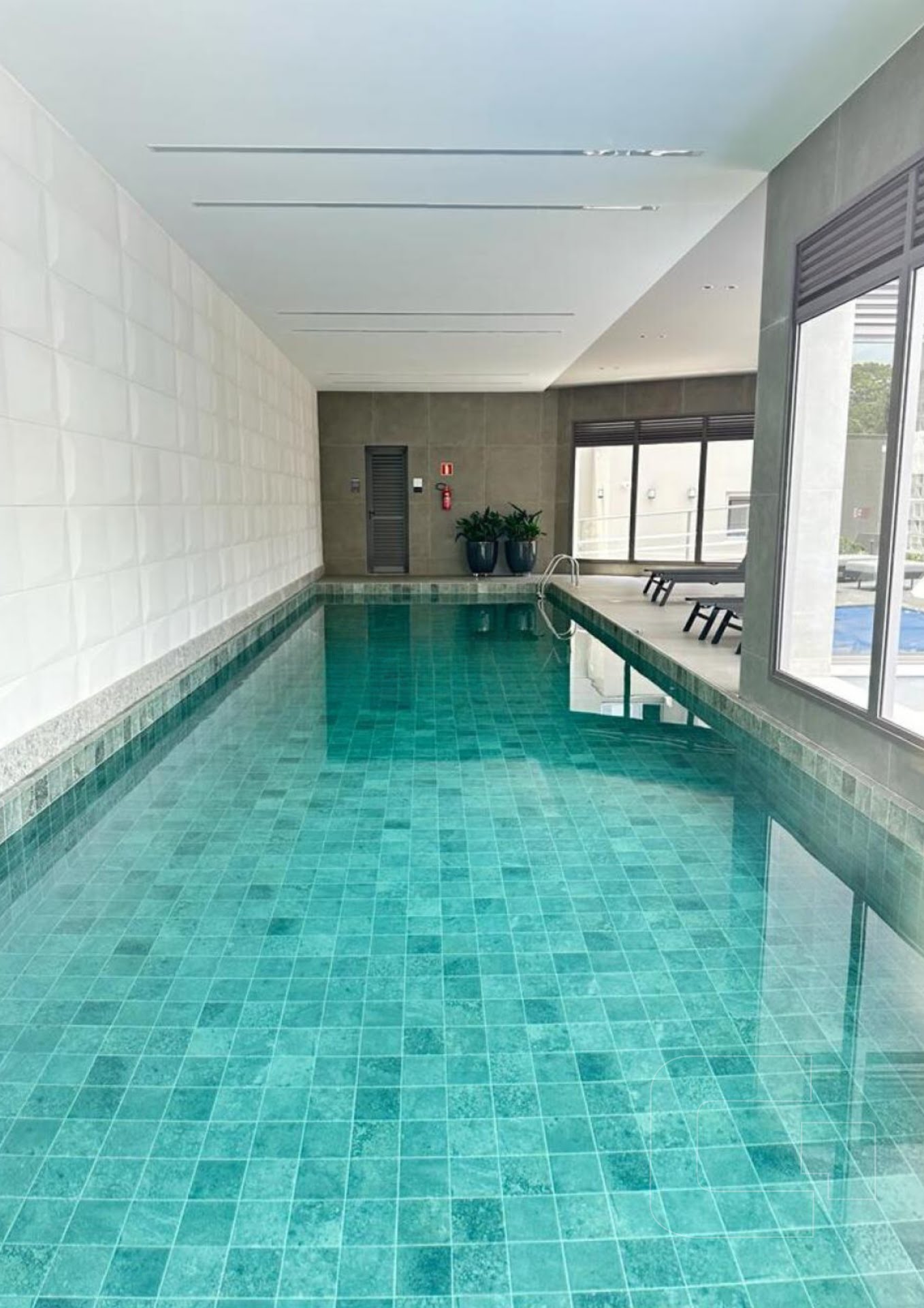 Apartamento à venda com 3 quartos, 1 suíte, 2 vagas e 119m² no Zona 03, Maringá (PR) — foto 20 de 24