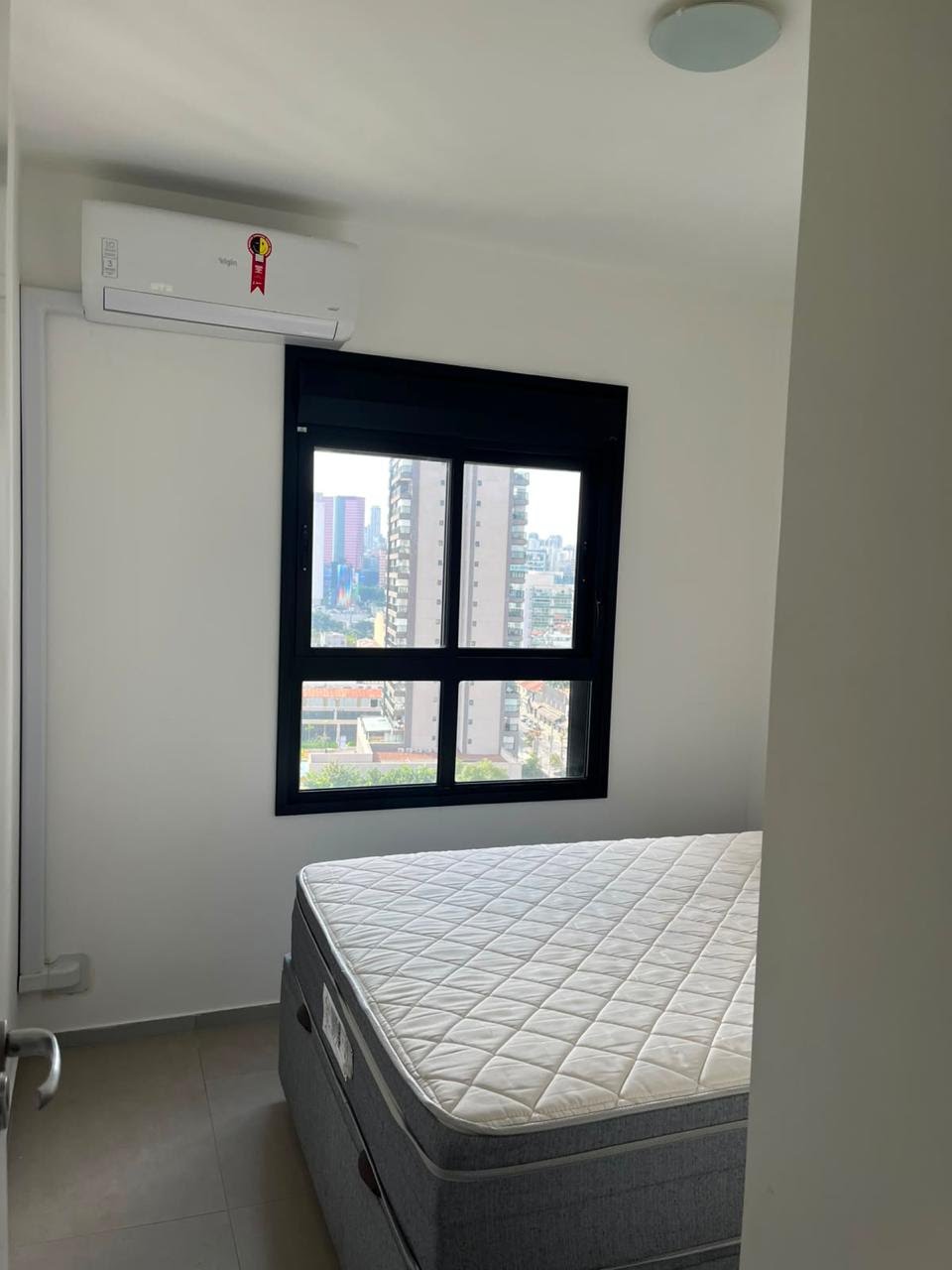 Apartamento para Locação Rua Jorge Rizzo, Pinheiros/SP