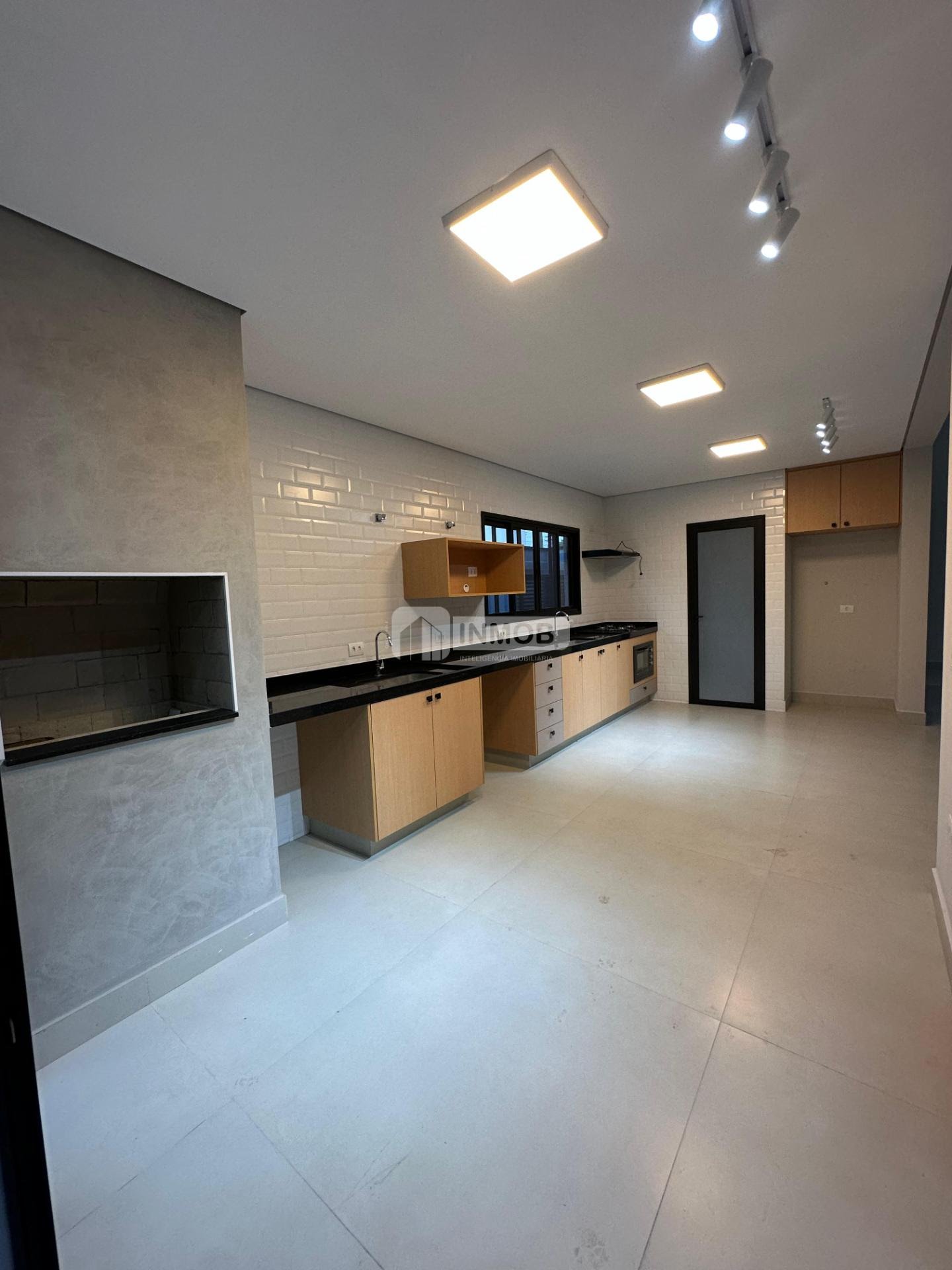 Casa à venda com 3 quartos, 1 suíte, 2 vagas e 215m² no Caminho Novo, Tremembé (SP) — foto 16 de 20