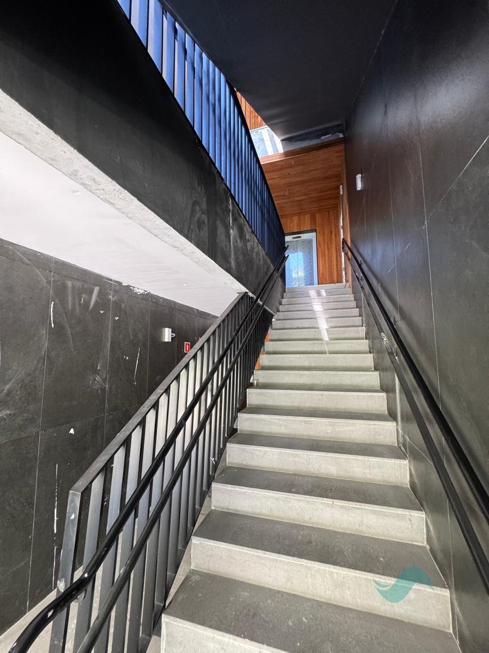 Casa à venda com 4 quartos, 4 suítes, 3 vagas e 231m² no Cacupé, Florianópolis (SC) — foto 8 de 15