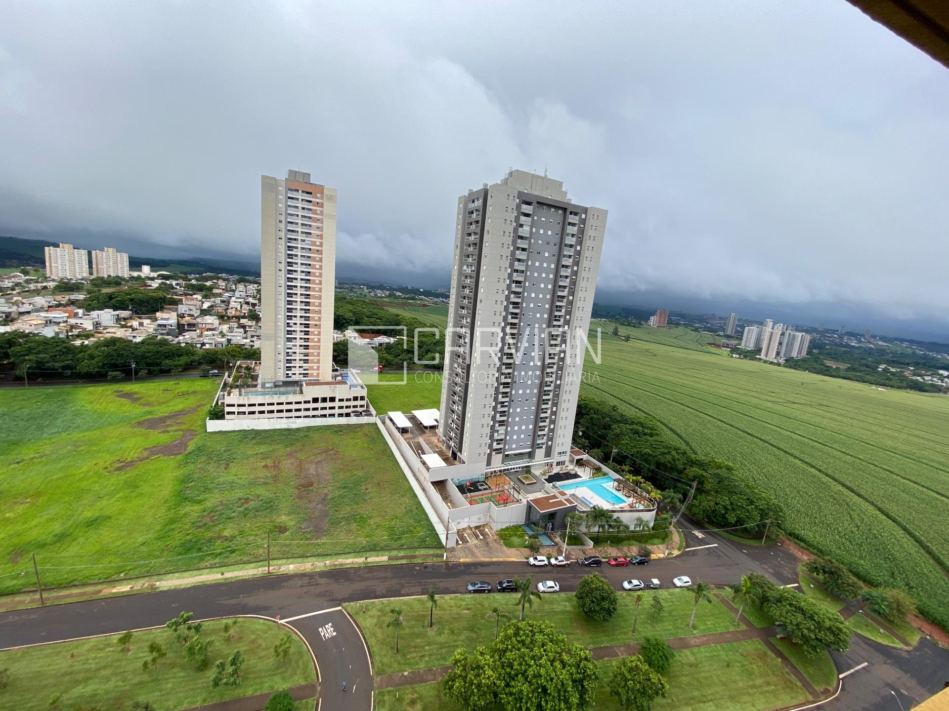 Apartamento à venda com 3 quartos, 2 banheiros, 2 vagas e 78m² no Condomínio Guaporé, Ribeirão Preto — foto principal