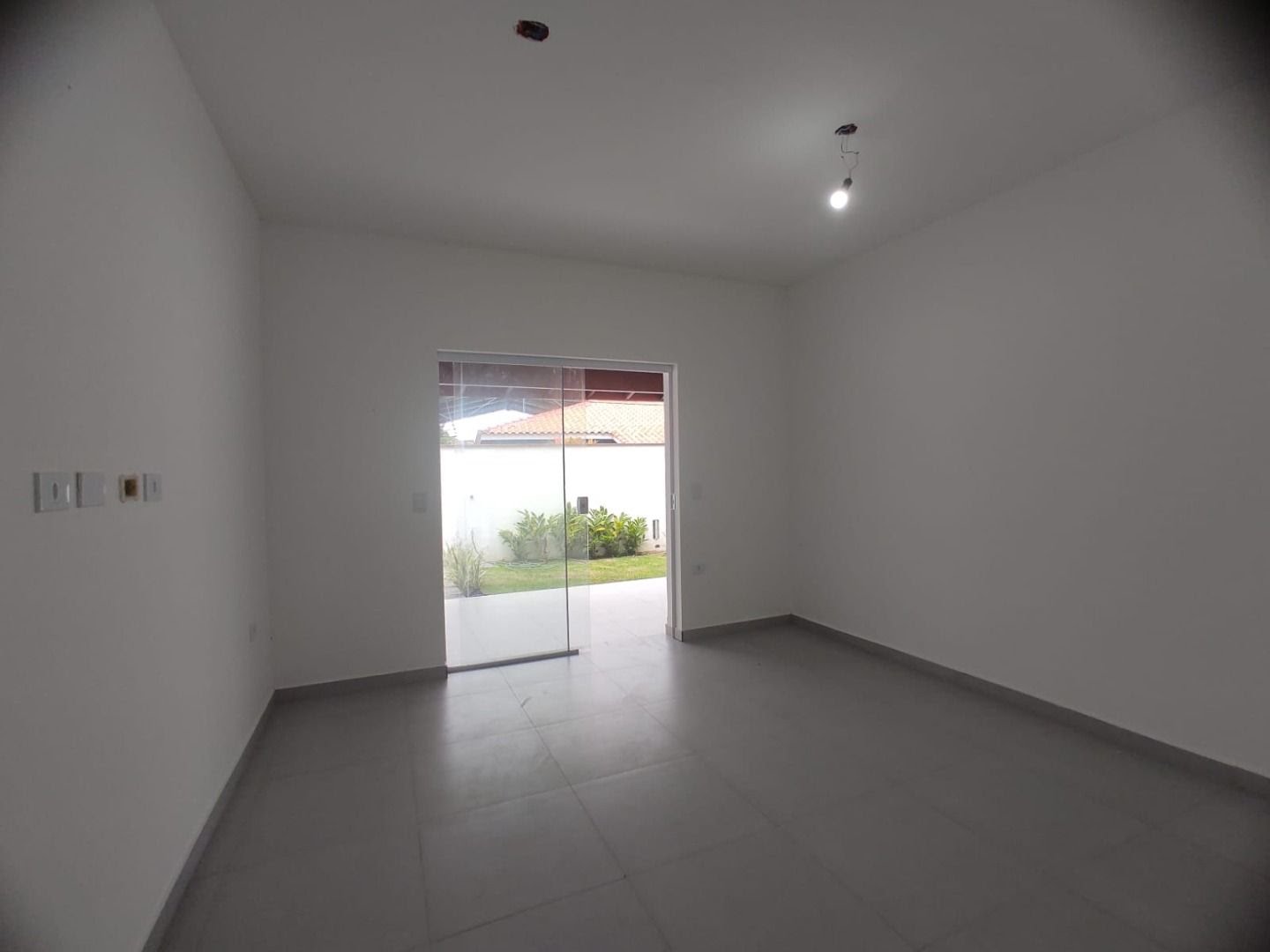 Casa à venda com 3 quartos, 3 banheiros, 2 vagas e 150m² no Enseada, Ubatuba (SP) — foto 6 de 12