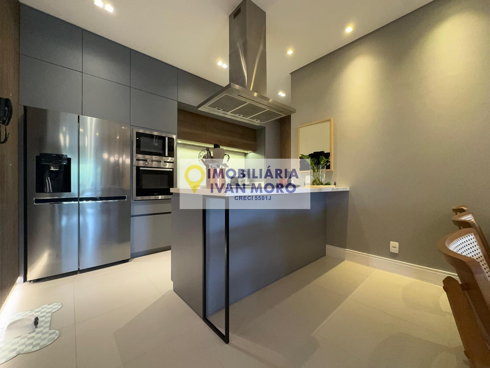 Apartamento à venda com 3 quartos, 2 suítes, 3 vagas e 116m² no João Paulo, Florianópolis (SC) — foto 12 de 29