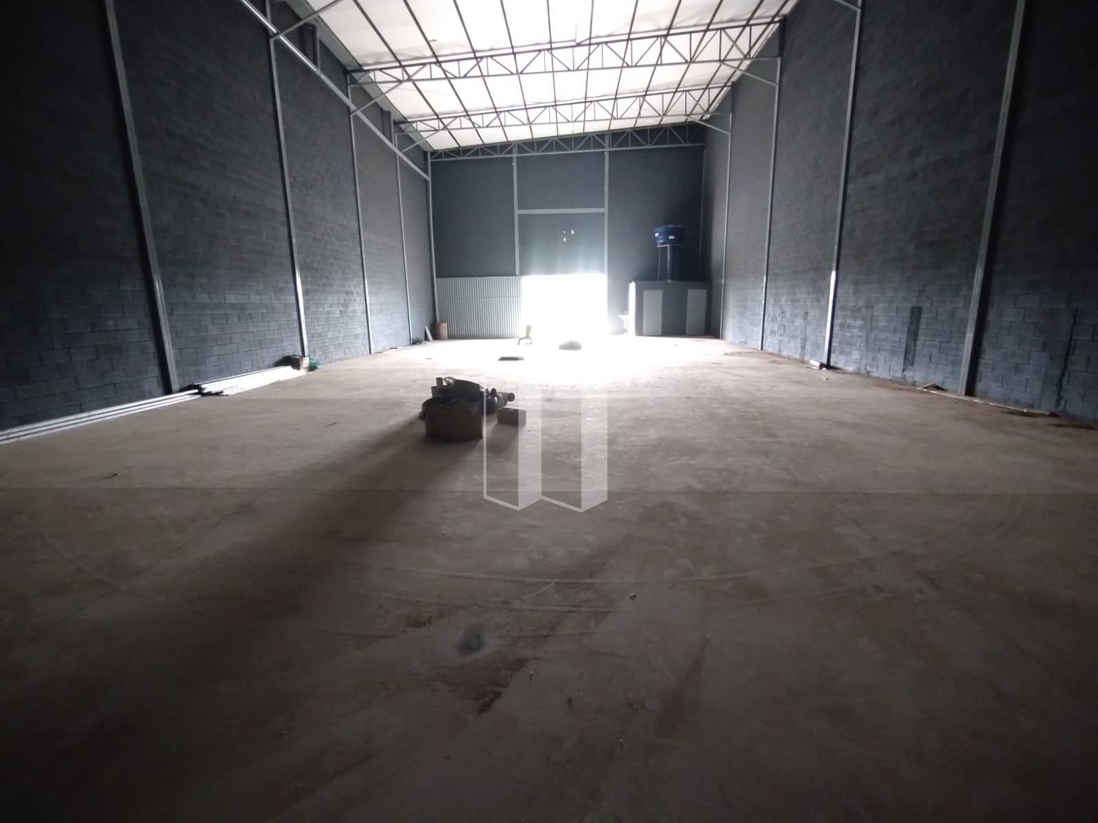 Comercial para alugar com 2 banheiros e 373m² no Parque Itatiaia, Aparecida de Goiânia (GO) — foto 5 de 10