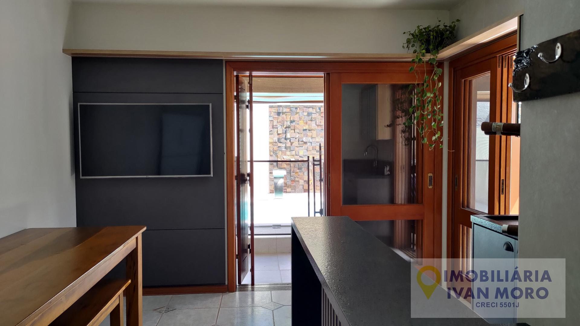 Casa para alugar com 3 quartos, 1 suíte, 4 vagas e 250m² no Daniela, Florianópolis (SC) — foto 23 de 30