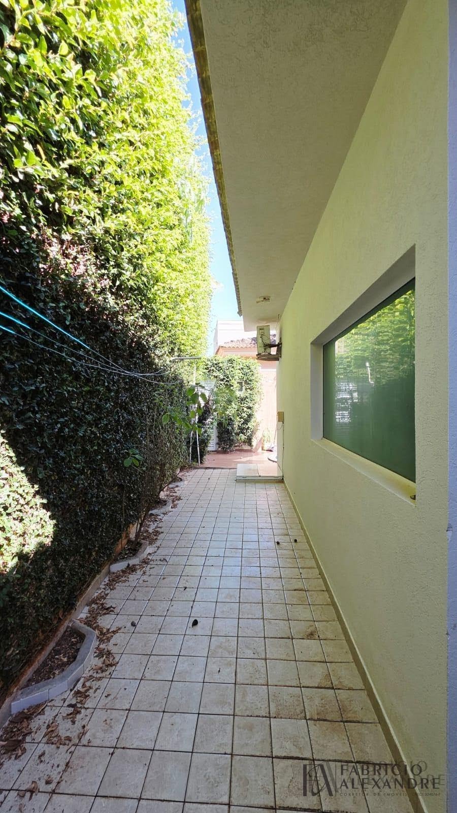 Casa à venda com 3 quartos, 3 suítes, 4 vagas e 234m² no Parque Residencial Damha, São José do Rio Preto (SP) — foto 4 de 30