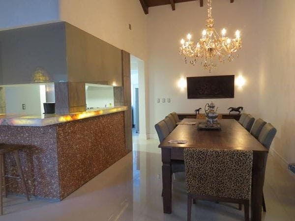 Casa à venda com 4 quartos, 4 suítes, 3 vagas e 301m² no Jurerê Internacional, Florianópolis (SC) — foto 9 de 30