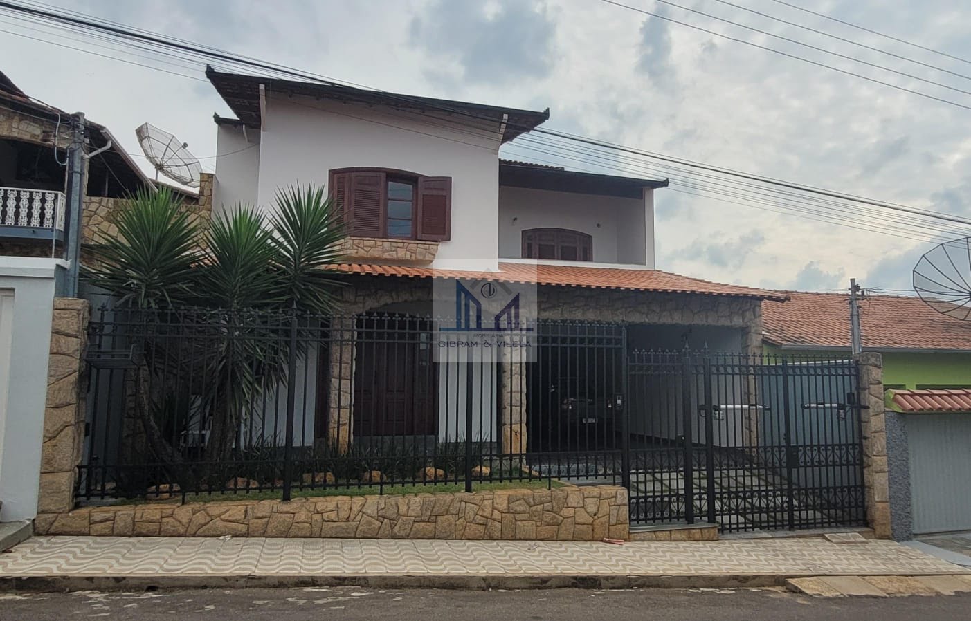 Fachada do imóvel