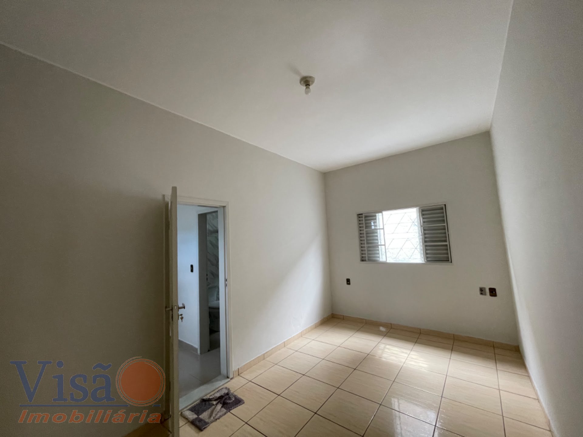 Casa à venda com 1 suíte, 2 vagas e 130m² no Bairro Vila Mariana, Paracatu (MG) — foto 17 de 18